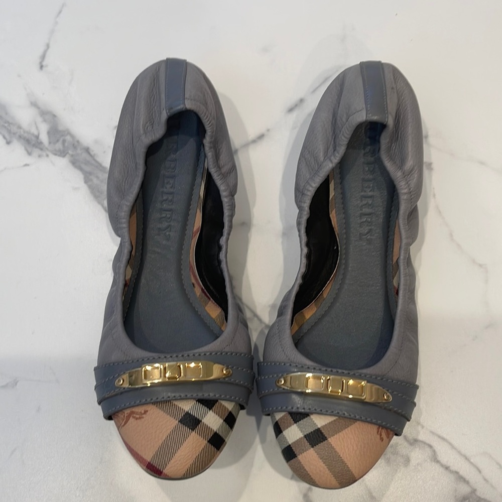 Burberry Ballet Flats size 8.5